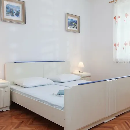 Διαμέρισμα Bella